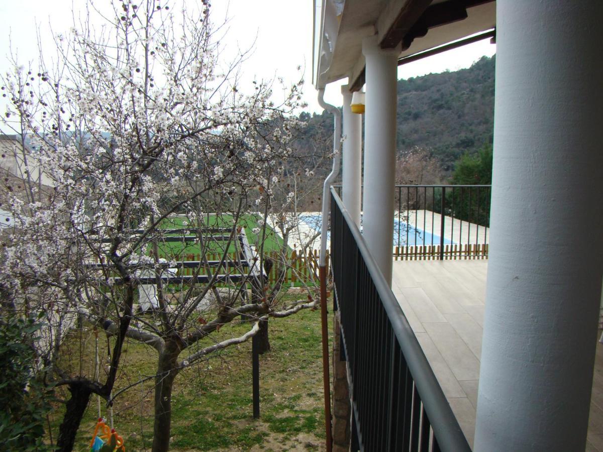 Chalet Con Piscina Y Bbq Para 10 Personas Сан-Мартін-де-Вальдейґлесьяс Екстер'єр фото