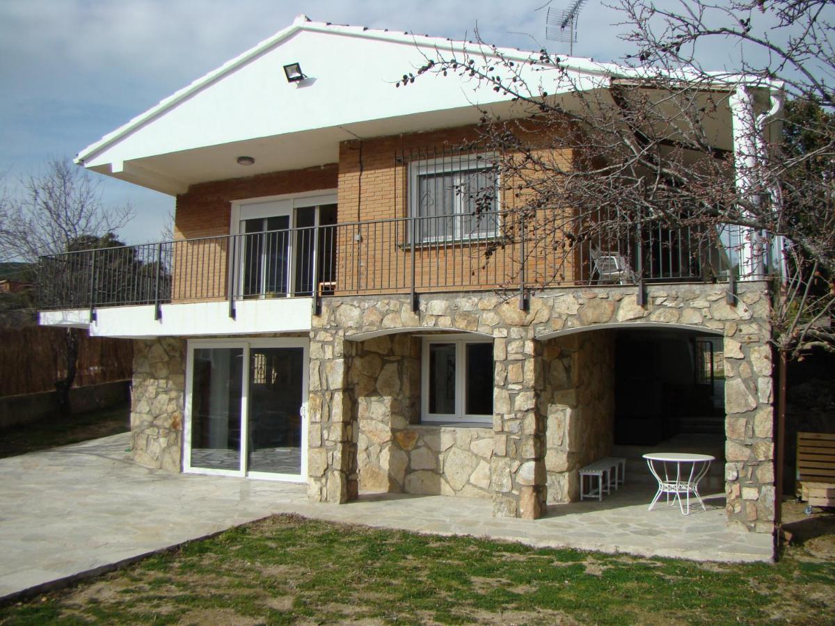 Chalet Con Piscina Y Bbq Para 10 Personas Сан-Мартін-де-Вальдейґлесьяс Екстер'єр фото